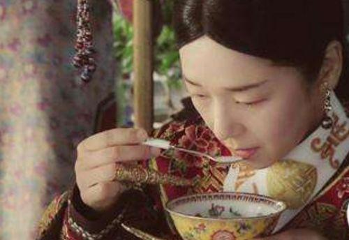 盟主吃瓜谈清朝,揭秘历史风云中的宫廷秘闻与民间传说