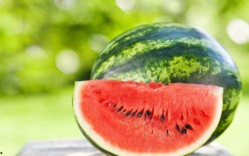 鸣子吃瓜,揭秘娱乐圈背后的秘密与真相