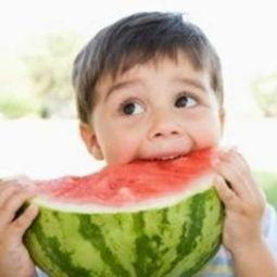 小孩吃瓜头像动漫,动漫小孩吃瓜头像的趣味解读