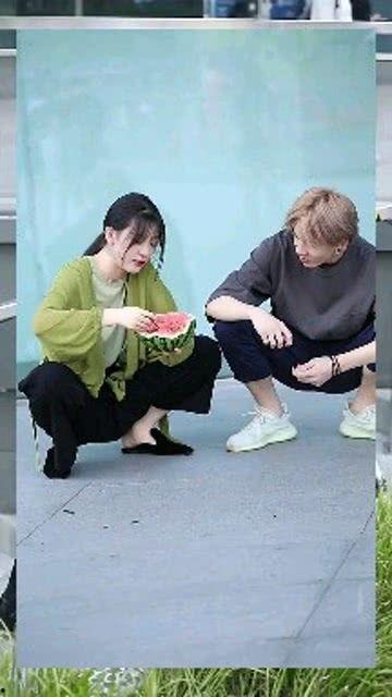 吃瓜小姐姐花絮